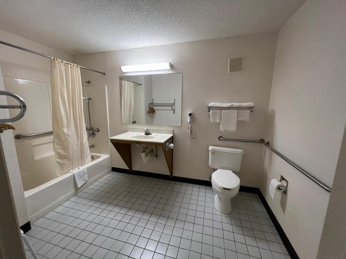 Garden Inn&Suites Metter Eksteriør bilde